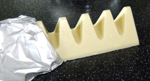 Toblerone_alb_ciocolata