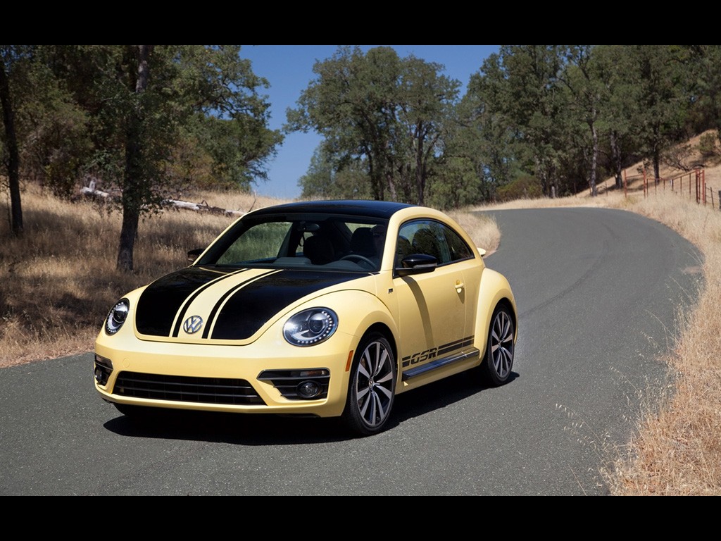 2014-volkswagen-beetle-gsr-static-2-1024x768