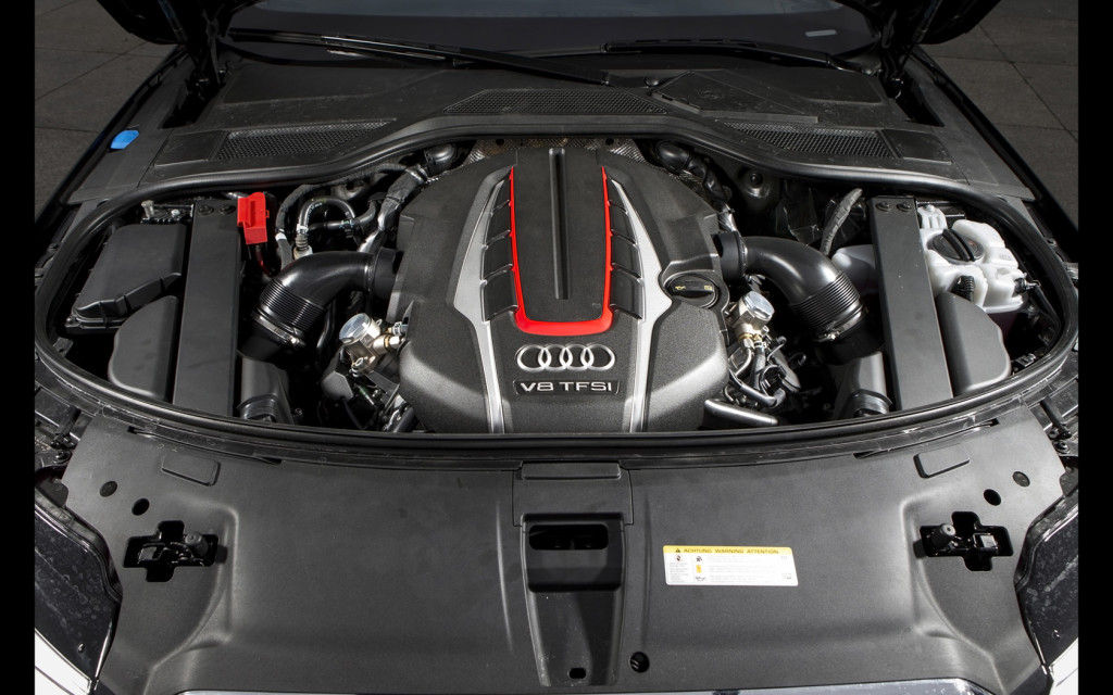 2014-ABT-Audi-S8-Details-Engine-1680x1050