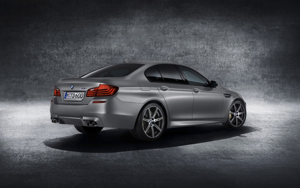 2014-BMW-30-Jahre-M5-Static-2-1680x1050