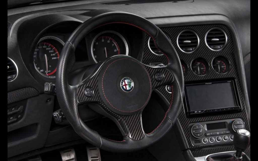 2014-Vilner-Alfa-Romeo-Brera-Italia-Independent-Interior-7-1680x1050