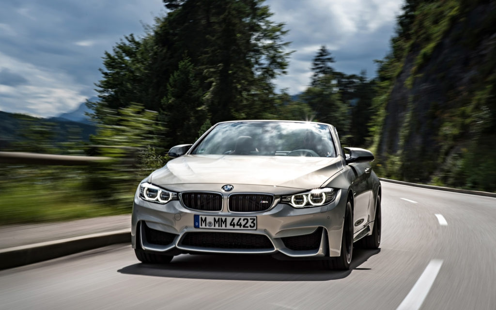 2015-BMW-M4-Convertible-Motion-57-1680x1050