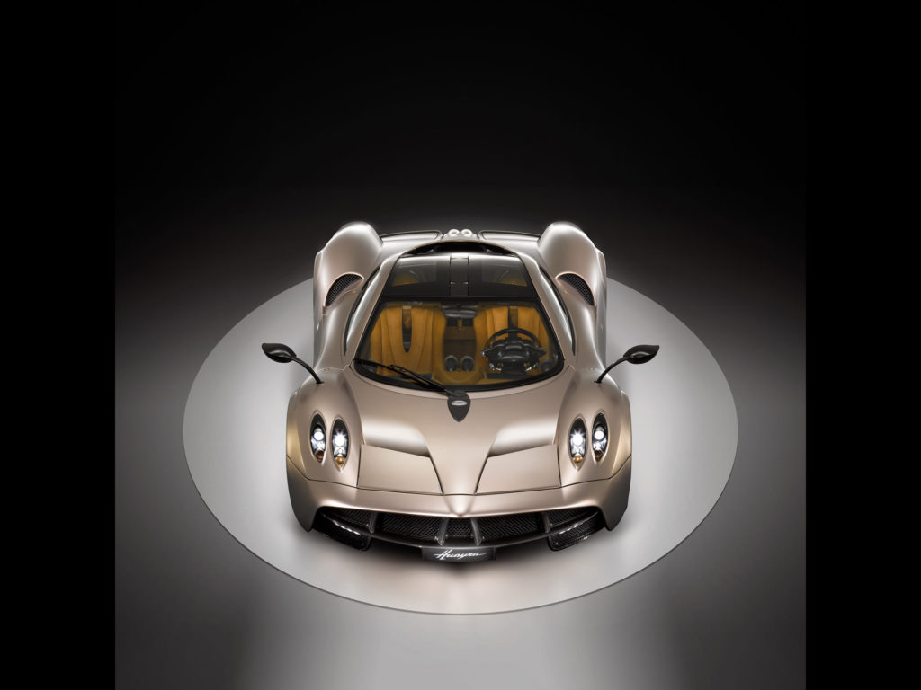 2011-Pagani-Huayra-Studio-Front-Top-1920x1440