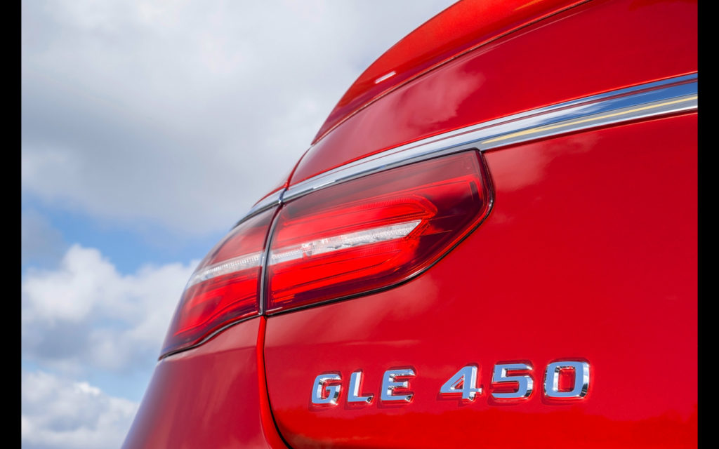 2015-Mercedes-Benz-GLE-Coupe-Details-4-1680x1050