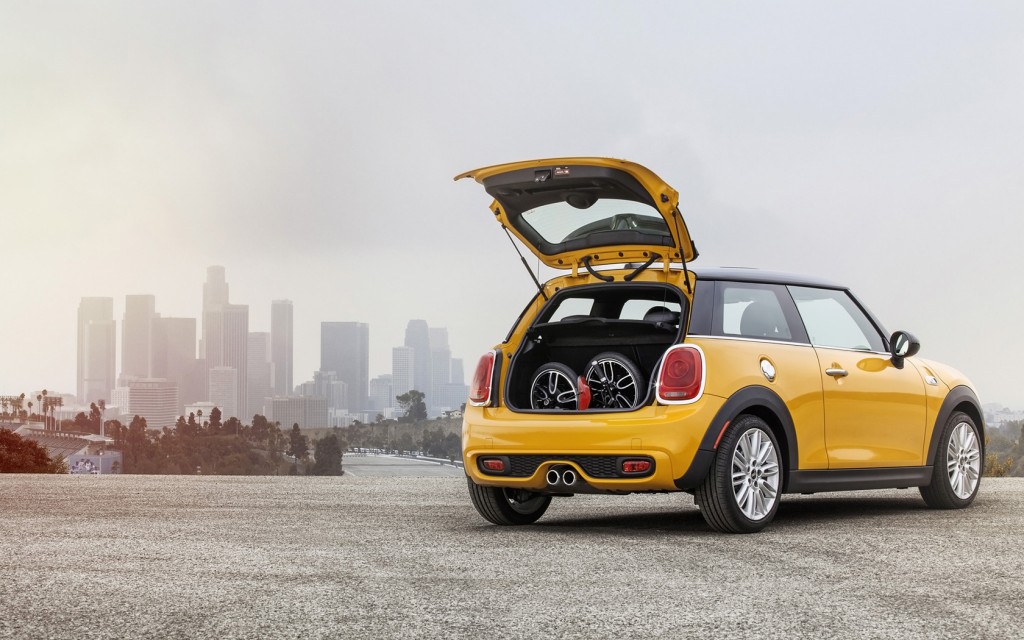 2014-Mini-Citysurfer-Concept-Compact-4-1680x1050