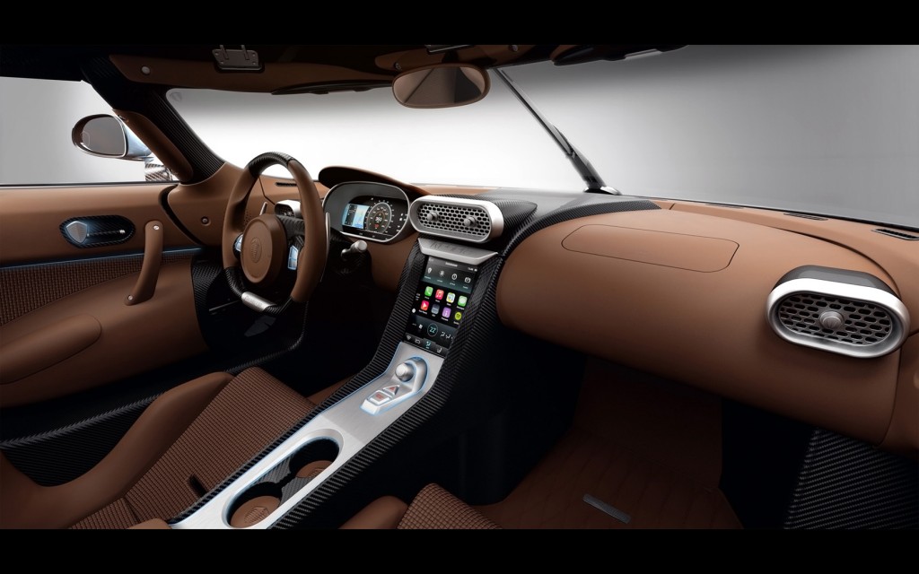 2015-Koenigsegg-Regera-Interior-1-1680x1050