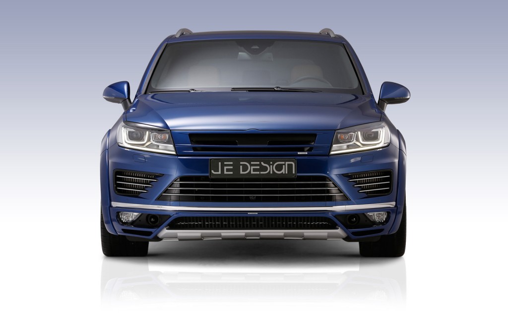 2015-JE-Design-Volkswagen-Touareg-7P-R-Line-Studio-3-1680x1050