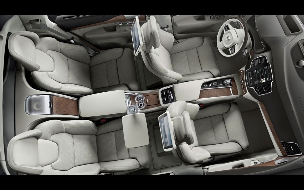 2015-Volvo-XC90-Excellence-Interior-1-1680x1050