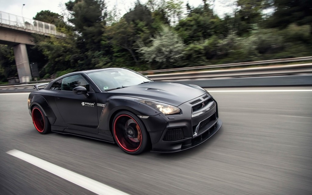 2015-Prior-Design-Nissan-GT-R-PD750-Widebody-Motion-1-1680x1050