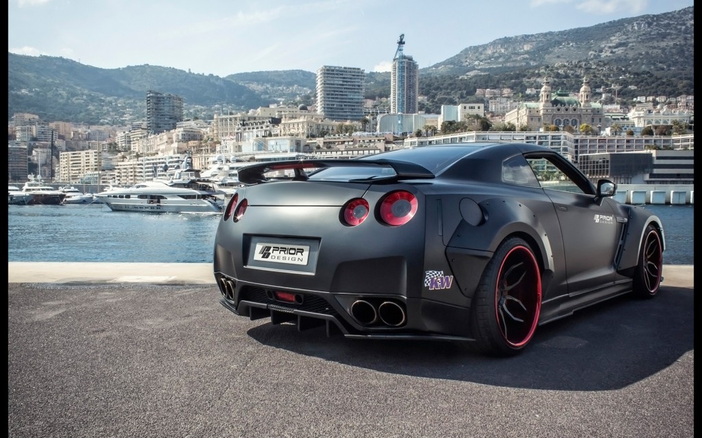 2015-Prior-Design-Nissan-GT-R-PD750-Widebody-Static-12-1680x1050