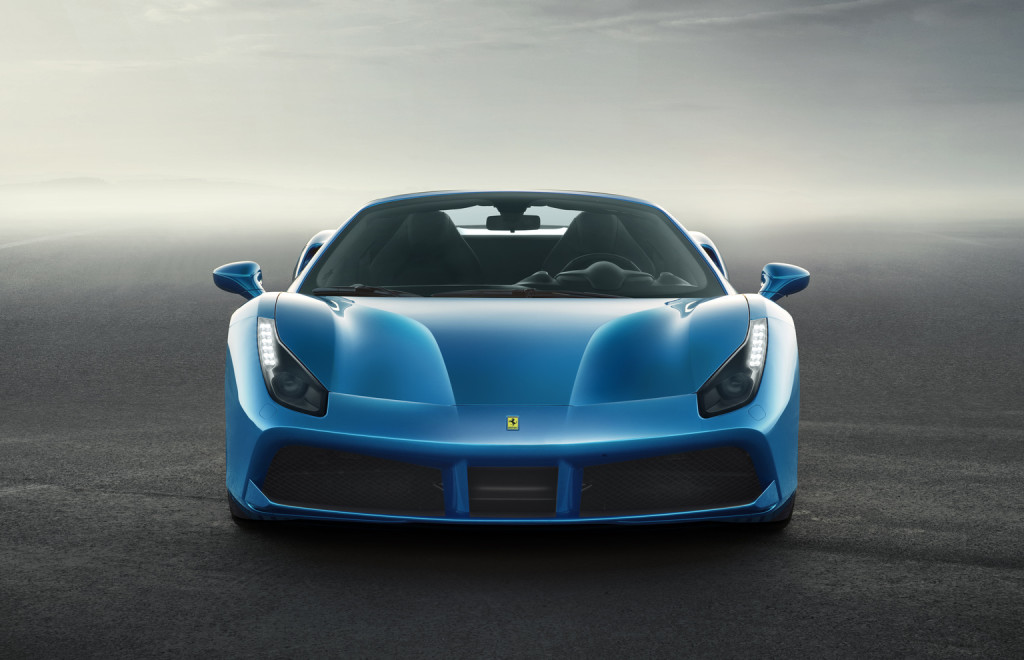 2015_Ferrari_488GTBSpider-2-1536