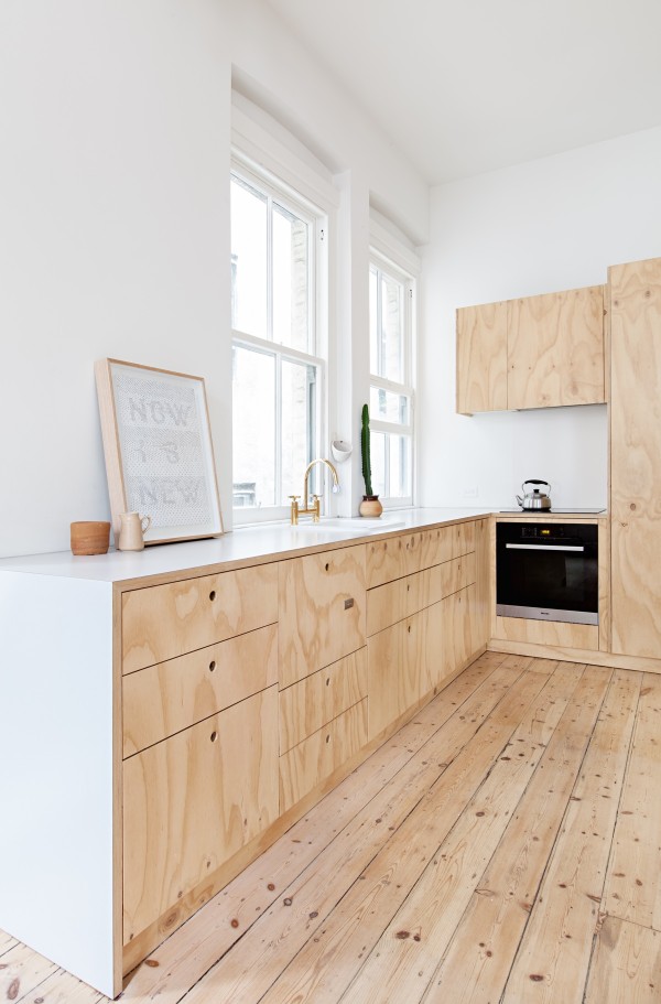 20bright-white-kitchen-600x911